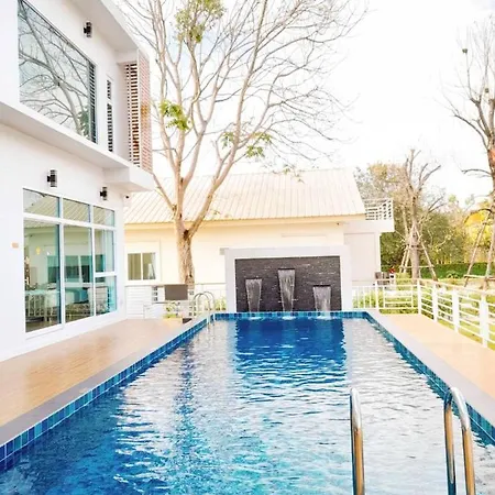 ถึงเที่ยงวัลเลย์เขาใหญ่ Villa Ban Bung Toei Luaran gambar