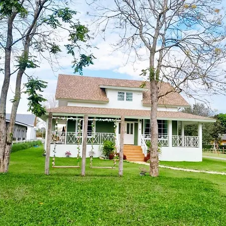 ถึงเที่ยงวัลเลย์เขาใหญ่ Villa Ban Bung Toei Luaran gambar