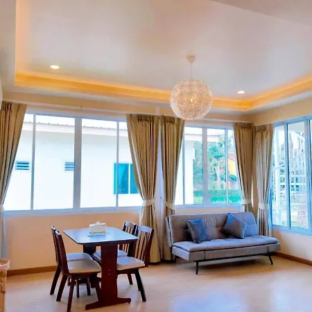 ถึงเที่ยงวัลเลย์เขาใหญ่ Villa Ban Bung Toei Luaran gambar