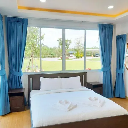 ถึงเที่ยงวัลเลย์เขาใหญ่ Villa Ban Bung Toei Luaran gambar