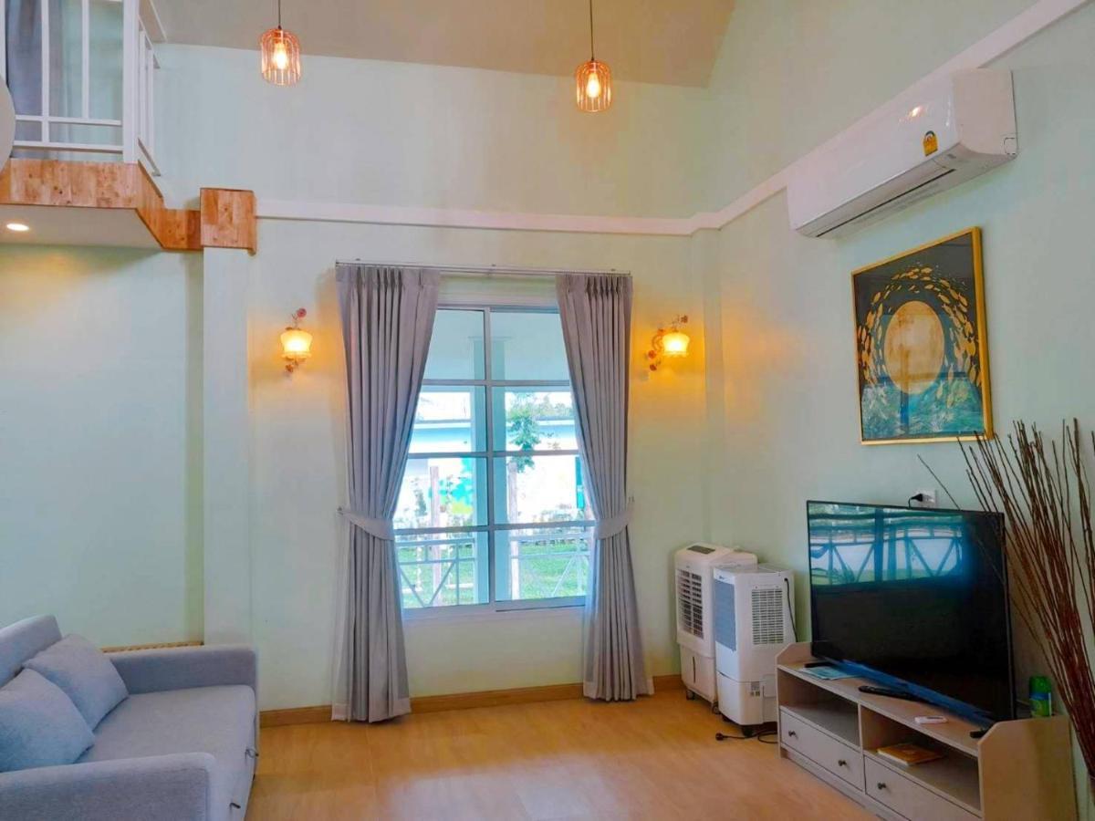 ถึงเที่ยงวัลเลย์เขาใหญ่ Villa *