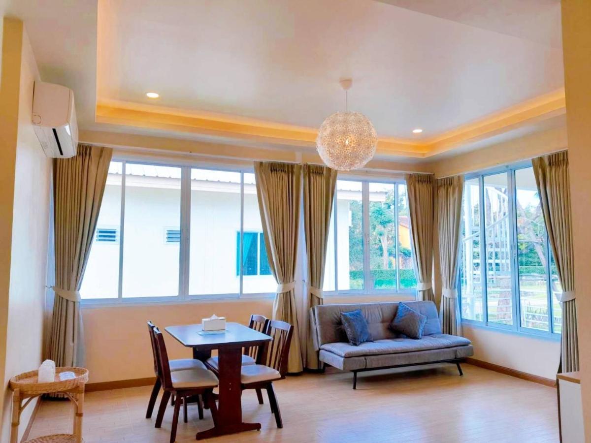 Villa ถึงเที่ยงวัลเลย์เขาใหญ่